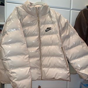 Nike puffer